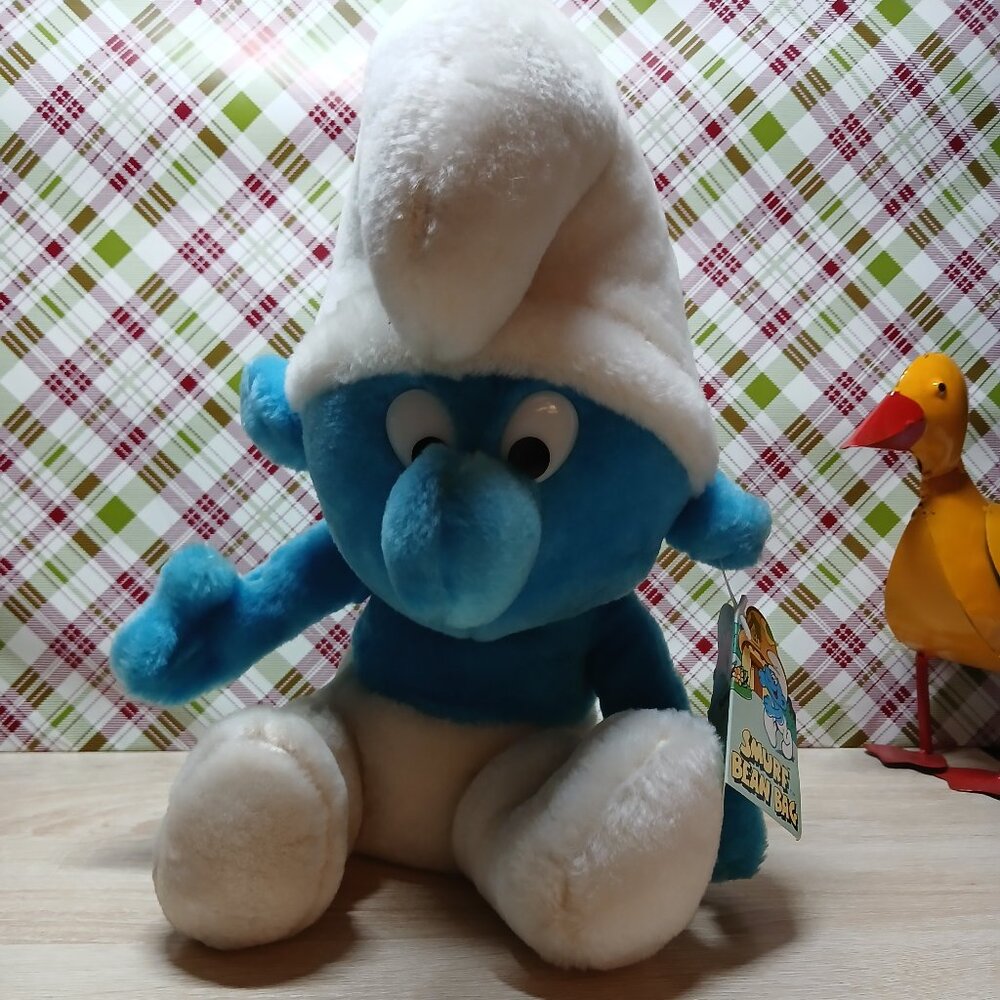 NWT Vintage The Smurfs Sitting Smurf Bean Bag Stuffed Doll Plush 1979